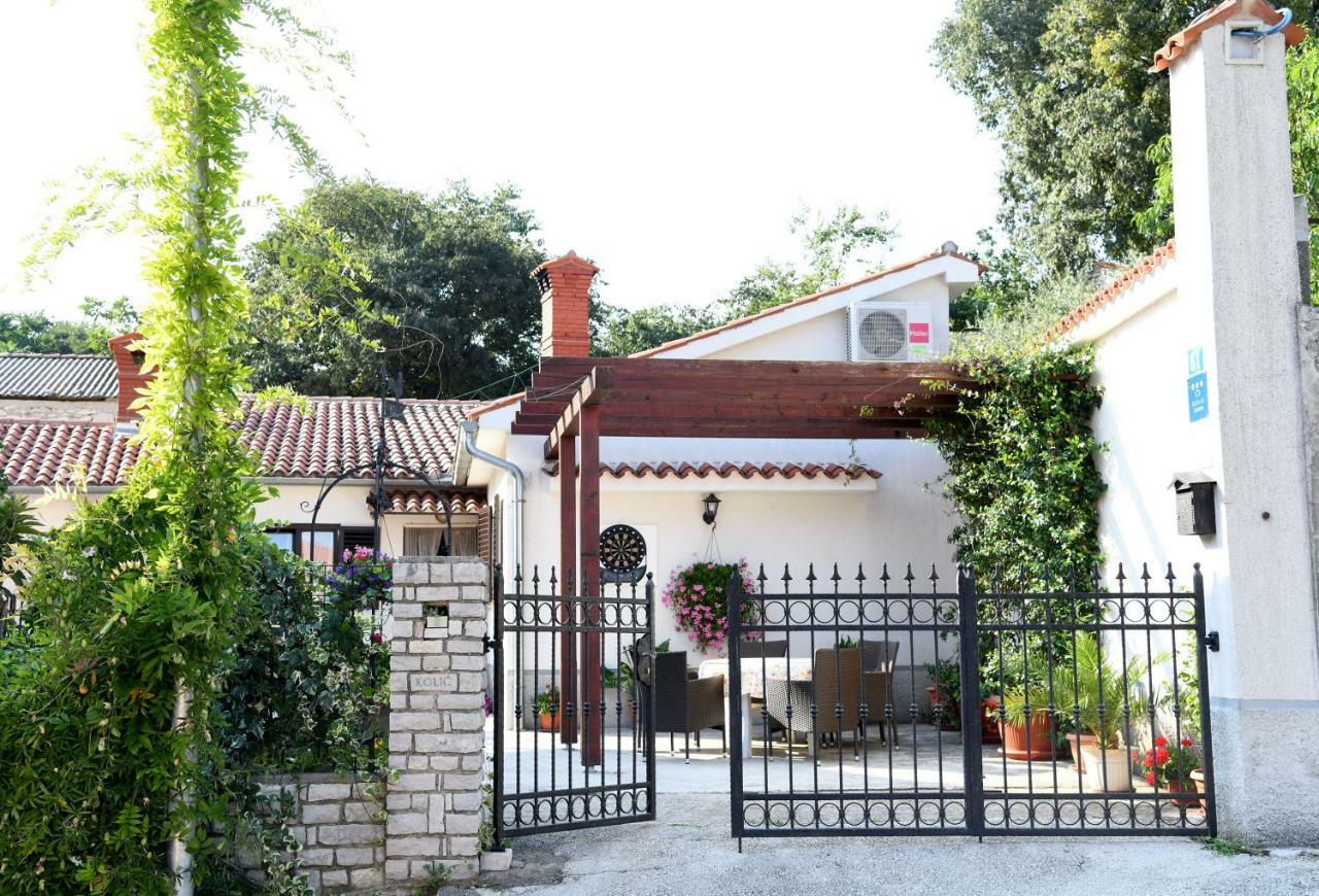 Villa Nadia'S House Pićan Exterior foto